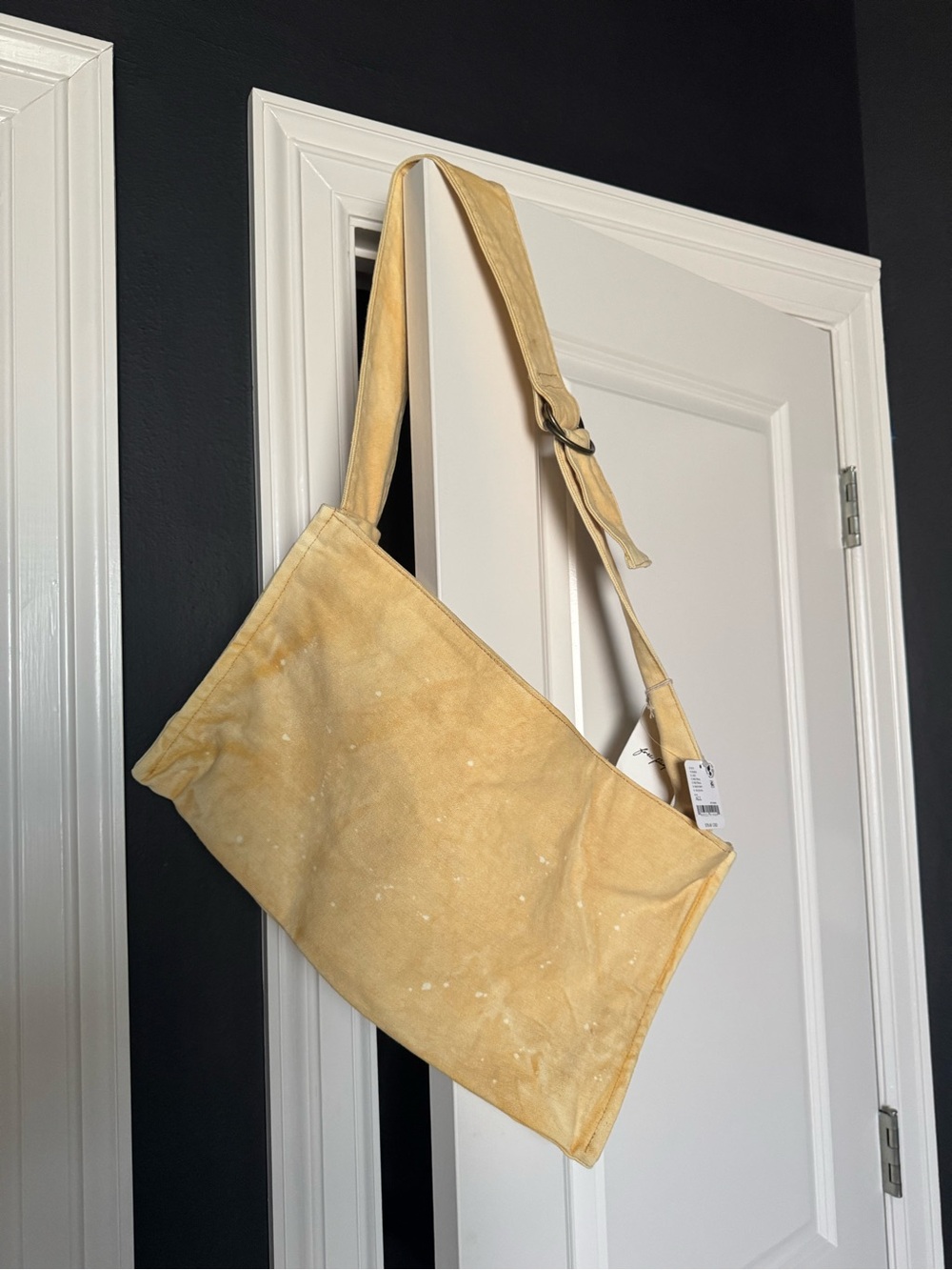 NWT Free People Camp Crush Sling Bag- Neutral - Picture 7 of 13